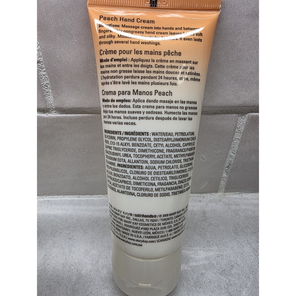 LOT OF 3 NEW MARY KAY SATINHANDS PEACH HAND CREAM LOTION 3OZ EACH - Picture 4 of 9